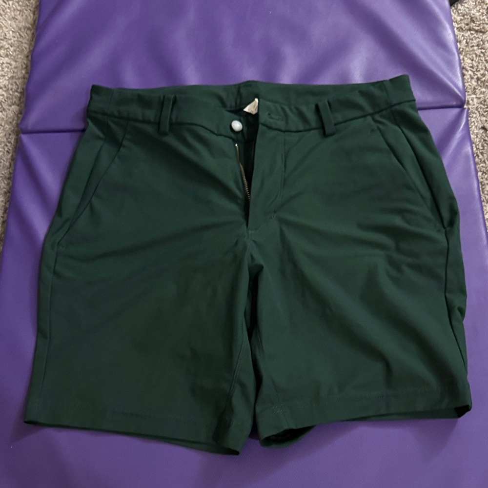 Lululemon Athletica Dark Green Men's Shorts